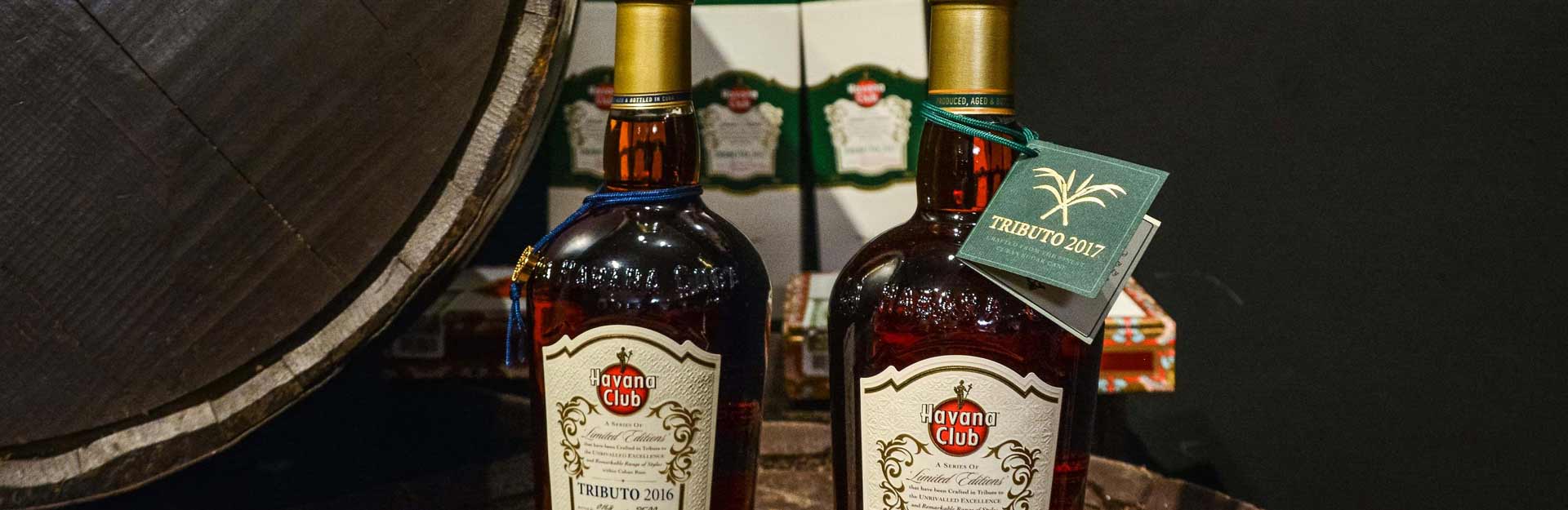 Botellas-de-ron-Havana-Club-CubaTravel